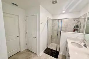 5325 Red Coral Cir, Mount Dora, FL 32757 - Photo 11