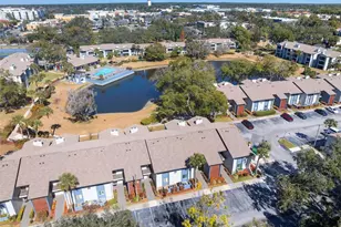 5 Escondido Cir, Altamonte Springs, FL 32701 - Photo 9