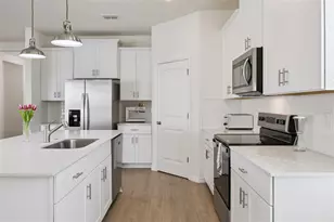 11876 Shine View Ln, Winter Garden, FL 34787 - Photo 5