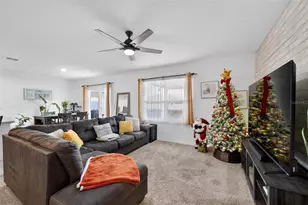 705 Squires Grove Dr, Winter Haven, FL 33880 - Photo 5