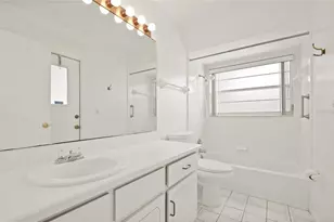 4814 Lake Sharp Dr, Orlando, FL 32817 - Photo 17