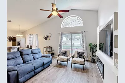 4611 Cumbrian Lakes Drive, Kissimmee, FL 34746 - Photo 13