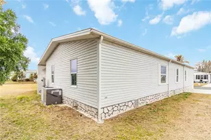 2517 Independence Ln, Saint Cloud, FL 34769 - Photo 29