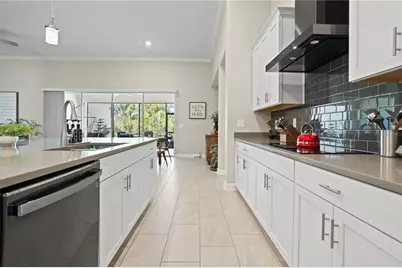 5111 Kingwell Circle, Oviedo, FL 32765 - Photo 17