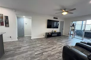 11485 Oakhurst Rd, Largo, FL 33774 - Photo 5