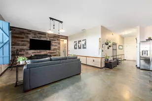 16434 Winding Blossom Dr, Groveland, FL 34736 - Photo 7