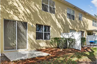 539 Lake Eagle Lane, Sanford, FL 32773 - Photo 11