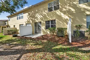 539 Lake Eagle Ln, Sanford, FL 32773 - Photo 9
