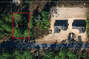 415 W Homeway Loop, Citrus Springs, FL 34434 - Photo 1