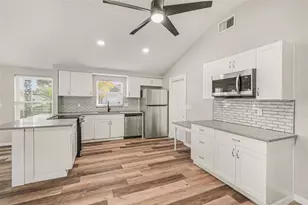 11241 Yewtree Ave, Port Richey, FL 34668 - Photo 7