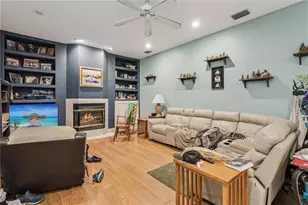 5803 Spring Lake Dr, Lakeland, FL 33811 - Photo 7