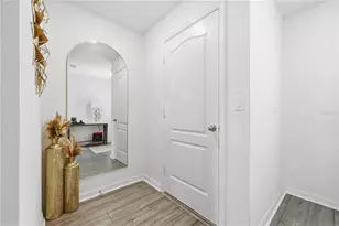 1675 Wynford Cir, Tavares, FL 32778 - Photo 9