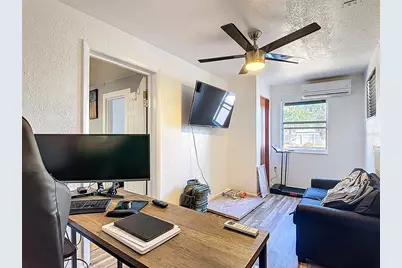 823 Missouri Avenue, Saint Cloud, FL 34769 - Photo 9