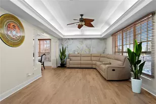 16727 Royal Palm Dr, Groveland, FL 34736 - Photo 3