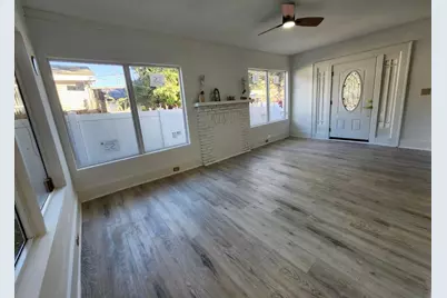 1311 11th Avenue S, Saint Petersburg, FL 33705 - Photo 11