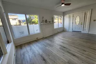1311 11th Ave S, Saint Petersburg, FL 33705 - Photo 11