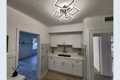 1311 11th Avenue S, Saint Petersburg, FL 33705 - Photo 27