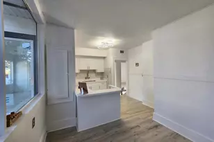 1311 11th Ave S, Saint Petersburg, FL 33705 - Photo 25
