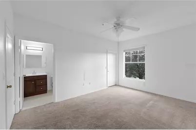 5554 Metrowest Boulevard #203, Orlando, FL 32811 - Photo 11