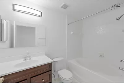 5554 Metrowest Boulevard #203, Orlando, FL 32811 - Photo 13