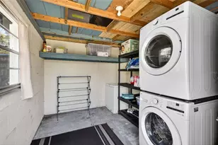 1943 Cloverlawn Ave, Orlando, FL 32806 - Photo 23