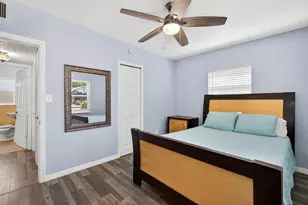 1943 Cloverlawn Ave, Orlando, FL 32806 - Photo 9