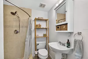 1943 Cloverlawn Ave, Orlando, FL 32806 - Photo 7