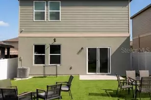 2015 Hemingway Cir, Groveland, FL 34736 - Photo 3