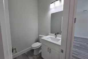 18374 Elgin Ave, Port Charlotte, FL 33948 - Photo 5