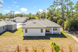 18374 Elgin Ave, Port Charlotte, FL 33948 - Photo 45