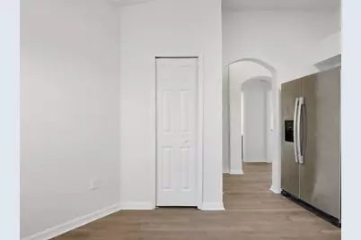 532 Scarlet Maple Court, Plant City, FL 33563 - Photo 3