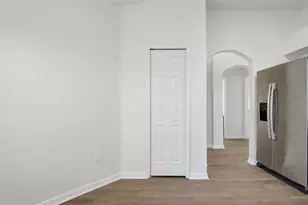 532 Scarlet Maple Ct, Plant City, FL 33563 - Photo 3