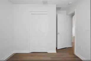 532 Scarlet Maple Ct, Plant City, FL 33563 - Photo 5