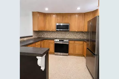 2218 8th Avenue SW, Largo, FL 33770 - Photo 5