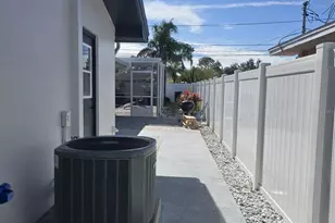 2218 8th Ave SW, Largo, FL 33770 - Photo 25