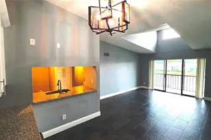 8215 Sun Spring Cir, Orlando, FL 32825 - Photo 7