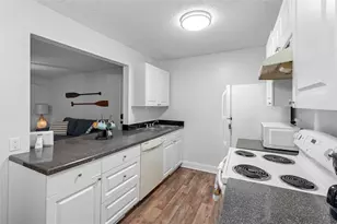 3302 Oak Trail Run, Port Orange, FL 32127 - Photo 9