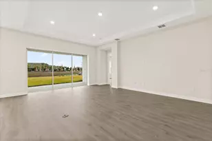 956 Tassleflower Trl, Saint Cloud, FL 34771 - Photo 7