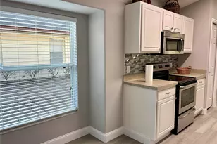 951 Vindale Rd, Tavares, FL 32778 - Photo 5