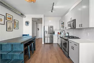 150 E Robinson St, Orlando, FL 32801 - Photo 5