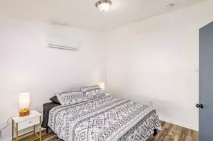 2301 Carlton Dr, Orlando, FL 32806 - Photo 17