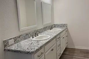 2740 Alder Ave, Middleton, FL 34762 - Photo 9