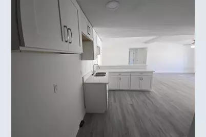 37344 Stanford Avenue, Zephyrhills, FL 33541 - Photo 21