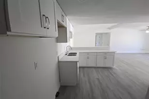 37344 Stanford Ave, Zephyrhills, FL 33541 - Photo 21