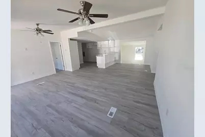 37344 Stanford Avenue, Zephyrhills, FL 33541 - Photo 9