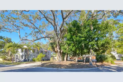 1871 Stevenson Avenue, Clearwater, FL 33755 - Photo 3