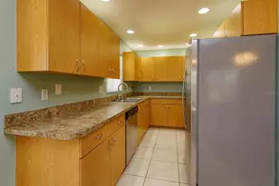 312 W Berckman St, Fruitland Park, FL 34731 - Photo 9