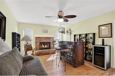 3395 Hillmont Circle, Orlando, FL 32817 - Photo 9