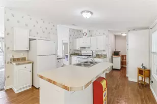 16180 NE 2nd Loop, Silver Springs, FL 34488 - Photo 7