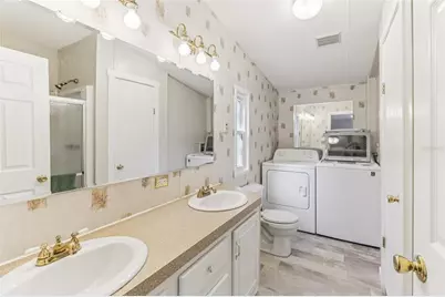 16180 NE 2nd Loop, Silver Springs, FL 34488 - Photo 13